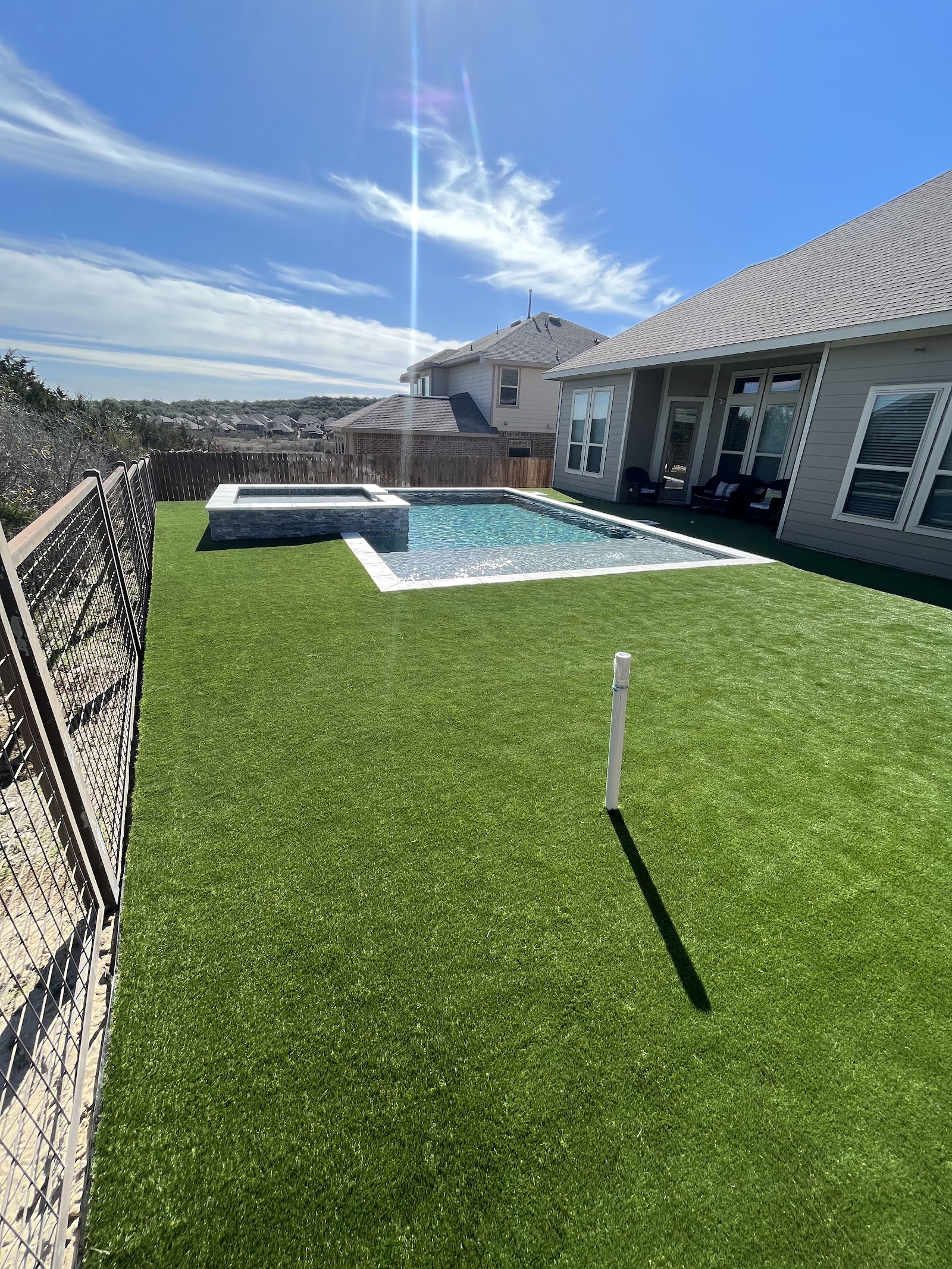 Front yard hardscape in Bulverde